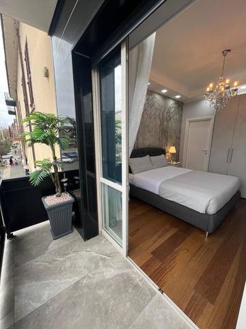 Chambre d’hôte pour 2 personnes, avec balcon à Cisterna di Latina