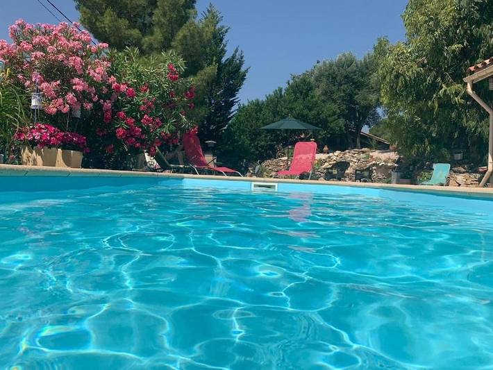 Chalet para 8 personas, con piscina y jardín - 1