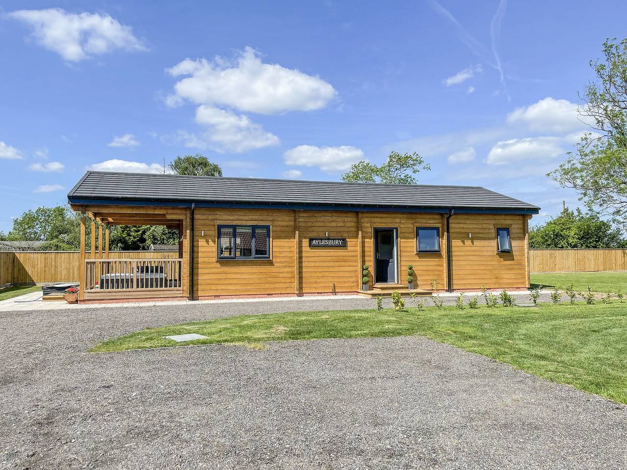 Aylesbury Lodge in Essex