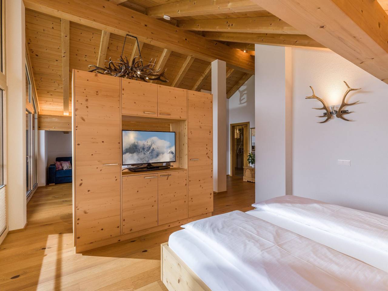 Ganze Ferienwohnung, Himmelreich, Studio-App. mit Sichtdachstuhl in Scheffau am Wilden Kaiser, Kaisergebirge