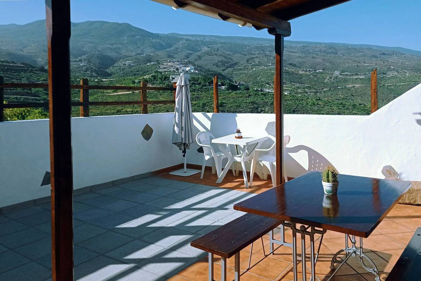 Ganze Wohnung, Ferienwohnung für 3 Personen mit Balkon in Arico Viejo, Arico