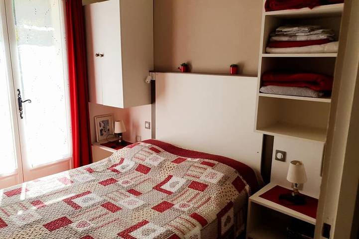 Location de vacances pour 4 personnes, avec piscine et jardin à Gargas - 2