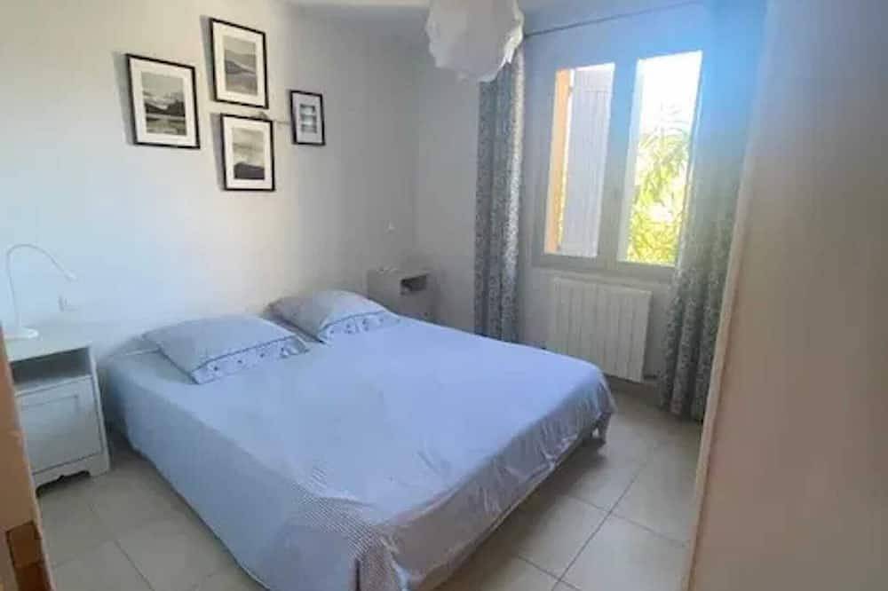 Homerez - Cosy villa La Tour-d'Aigues in La Tour-d'Aigues, Parc naturel régional du Luberon