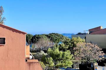 Gîte pour 4 personnes, avec balcon dans Plage de l'Argentière