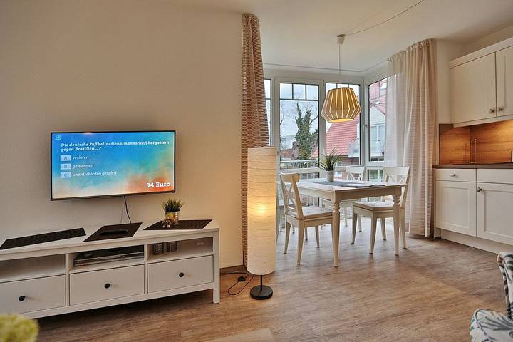 Ferienwohnung für 4 Personen, mit Balkon in Timmendorfer Strand - 2
