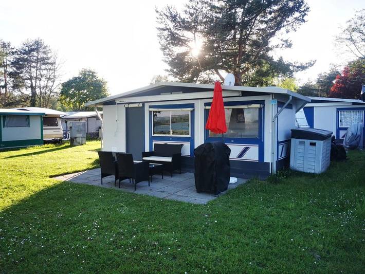 Location de vacances pour 4 personnes, avec Terrasse ainsi que Vue sur le lac et Vue à Grandson
