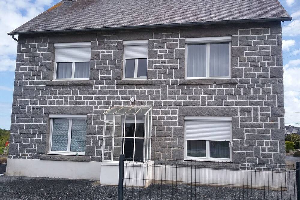 Casa totalmente renovada in Plédran, Côte de Goëlo