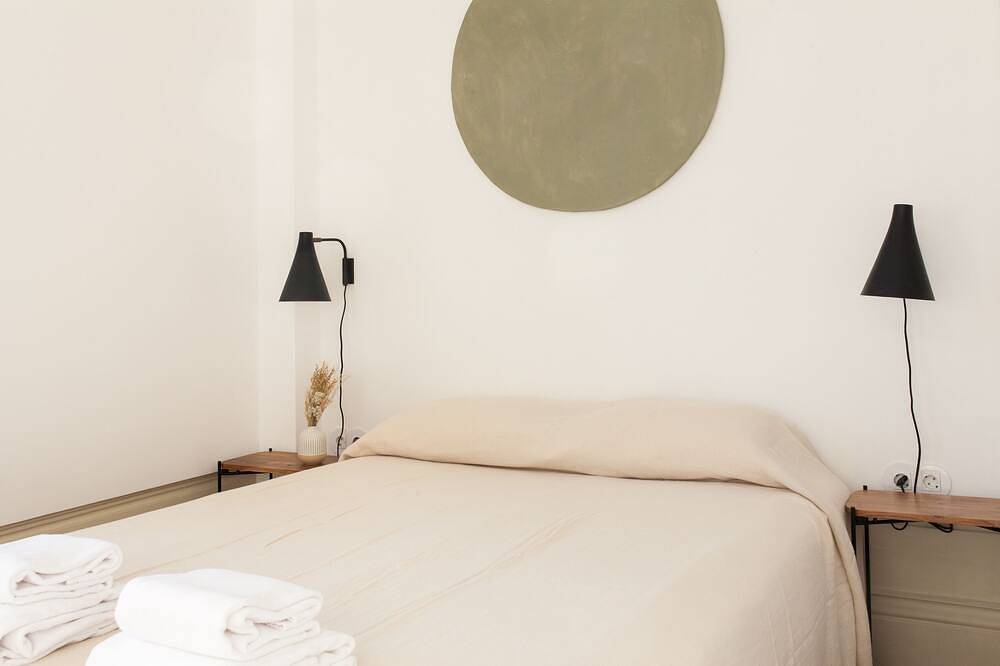 Bed And Breakfast for 2 People in Lordelo do Ouro e Massarelos, Northern Portugal