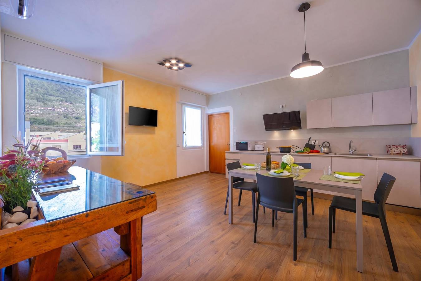 Vakantieappartement voor 6 Personen in Riva del Garda, Garda Bergen