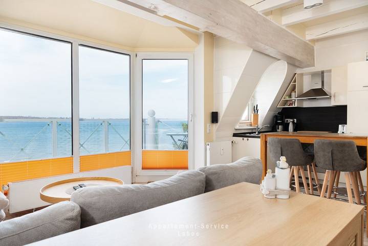 Ferienwohnung mit Meerblick für 3 Personen, mit Balkon in Kurstrand (Laboe), Laboe