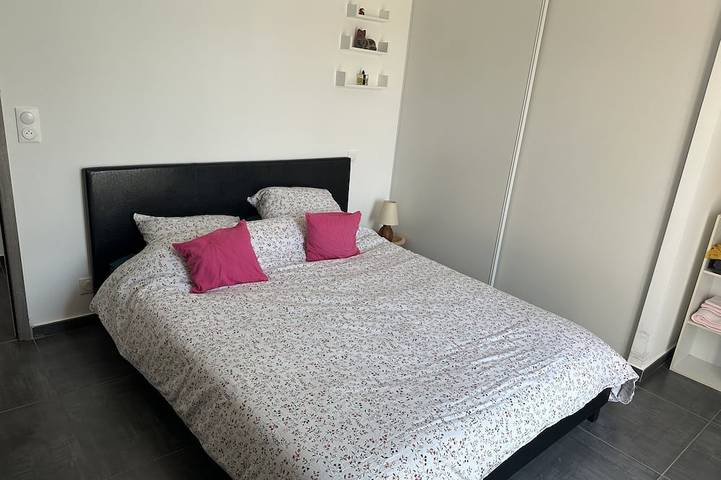 Location de vacances pour 6 personnes, avec jardin et terrasse, animaux acceptés dans Plage Venga Di L Oru Santa Maria Poggio - 4