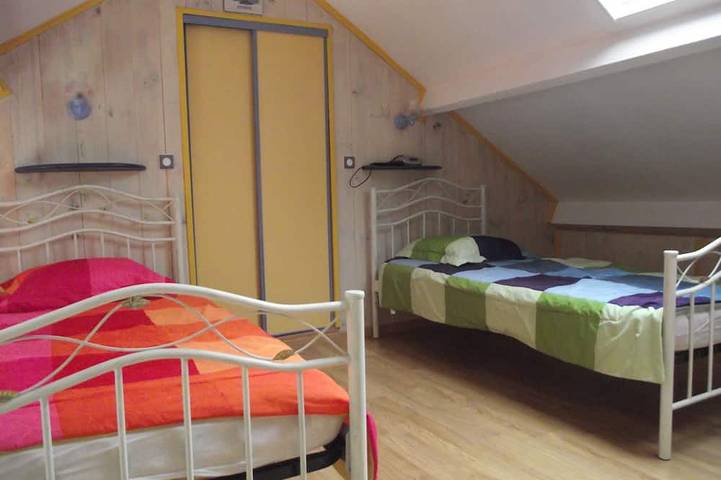 Gîte pour 4 personnes, avec jardin, animaux acceptés à Hirel - 2