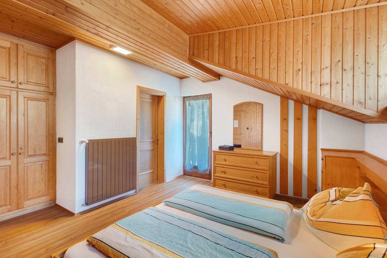 Zimmer 'Pension Waldheim 10' mit Bergblick, Gemeinschaftsgarten und Wi-Fi in Ahrntal, Zillertaler Alpen