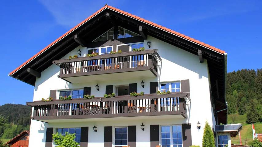 Hütte für 4 Personen, mit Terrasse und Garten in Ofterschwang - 2