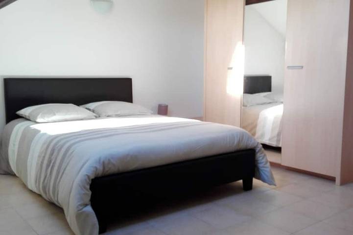 Location de vacances pour 5 personnes, avec jardin et terrasse à La Destrousse - 2