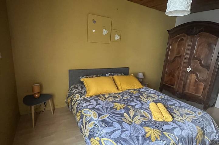 Location de vacances pour 6 personnes, avec jardin et terrasse à Saint-Marcelin-de-Cray - 4