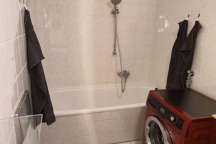 Ganze Wohnung, Drago - Helles familienfreundliches 3-Raum Appartement Innenstadt Dominsel in Brandenburg an der Havel