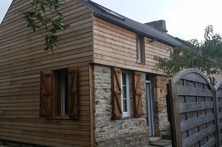 Location de vacances pour 6 personnes, avec jardin et terrasse à Sainte-Marguerite-d'Elle