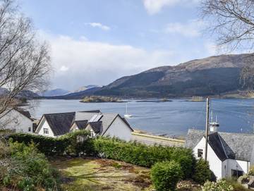 Gîte pour 7 personnes, avec jardin à Glencoe
