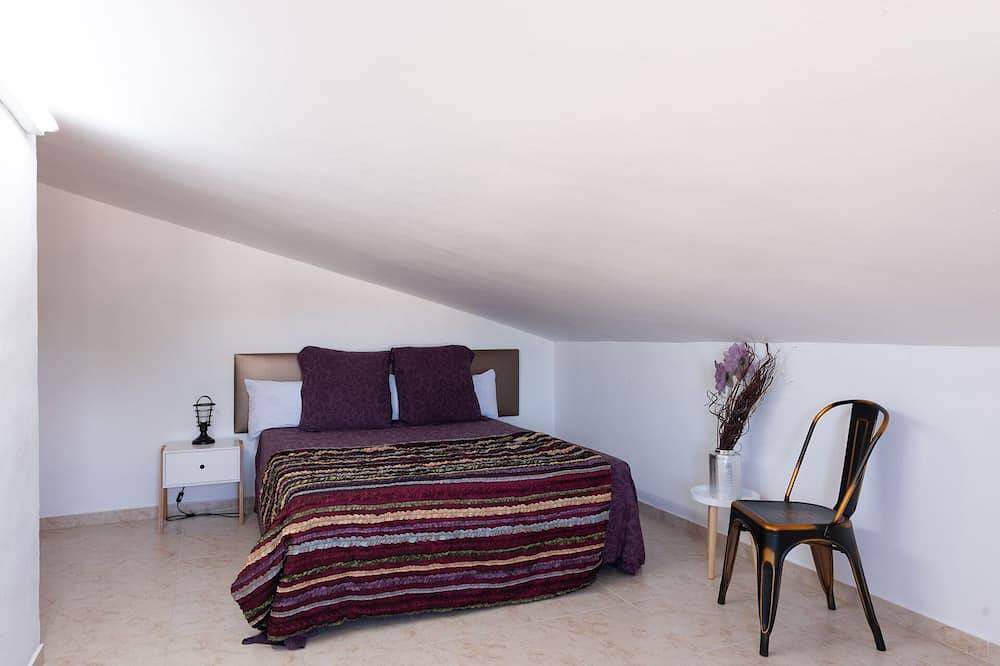 Rural Villa Fondo San Juan 20 min walking to the beach in San Juan de Alicante, Costa Blanca