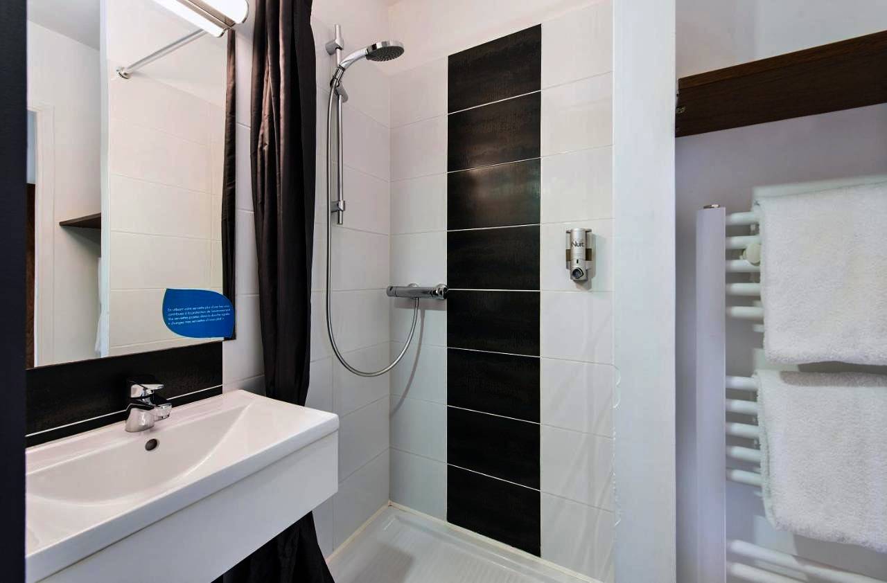 Classic Single Room in Guérande, Côte d'Amour