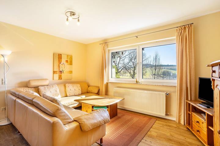 Ganze Wohnung, Apartment „Fichte“ mit Gemeinschaftsgarten und Wlan in Olsberg, Hochsauerlandkreis