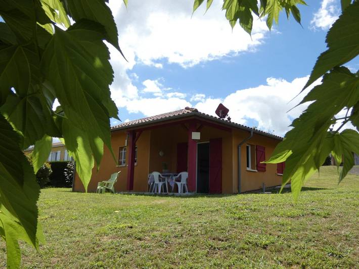 Gîte pour 4 personnes, avec Terrasse ainsi que Jardin et Vue