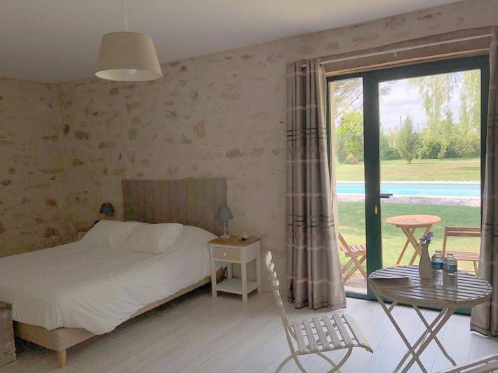 Chambre d’hôte pour 3 personnes, avec jardin et sauna ainsi que jacuzzi et piscine en Indre-et-Loire - 4