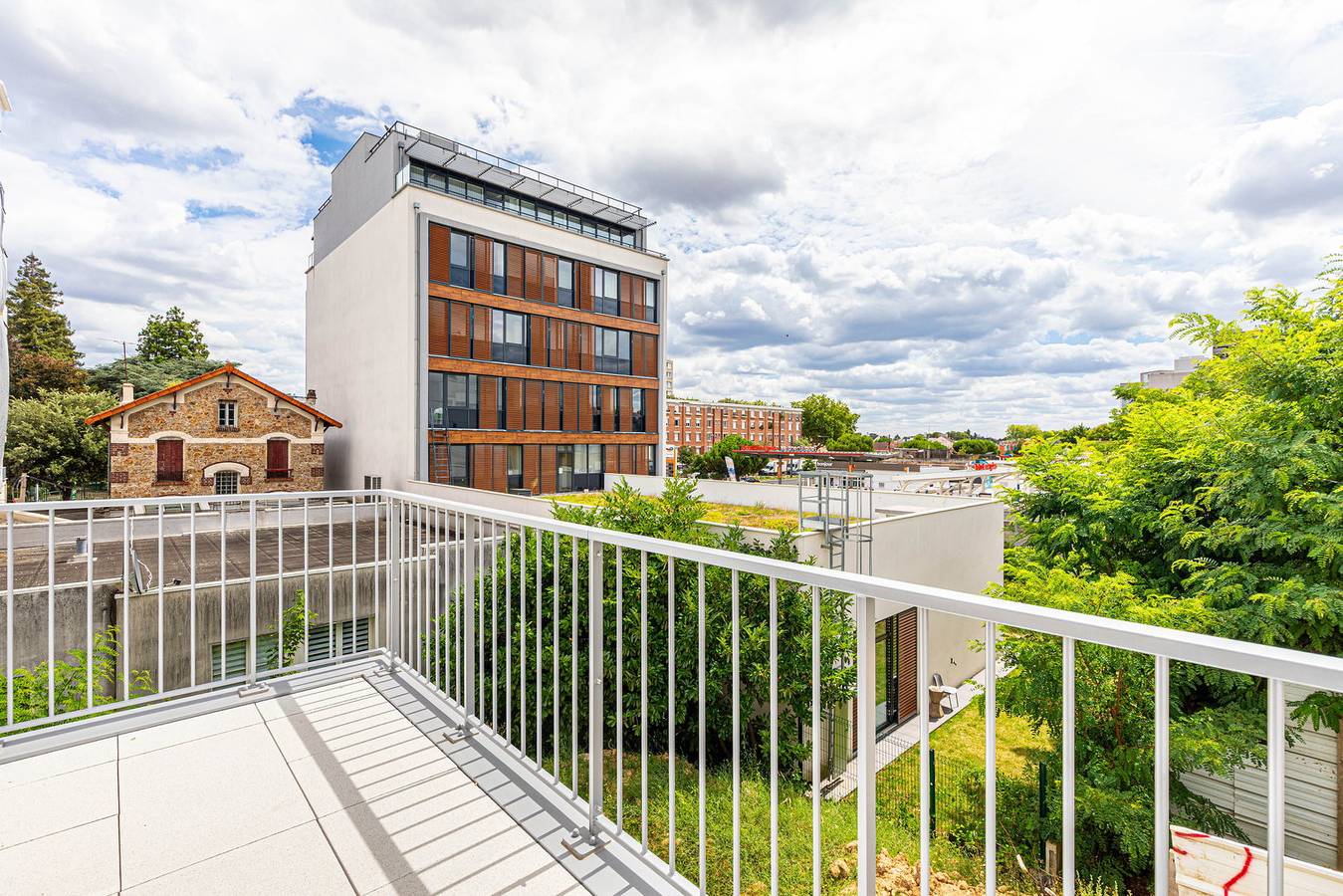 Appartement entier, Guestready - Séjour tout confort à 2 pas de tout in Villejuif, Val-de-Marne