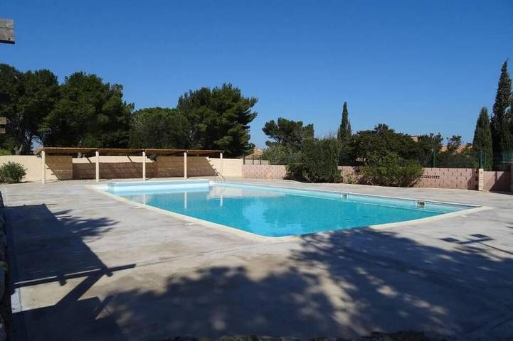Ganze Wohnung, Appart Rdc 5 pers - Estate with swimming pool - Private parking lot in Fitou, Mittelmeerküste (Frankreich)