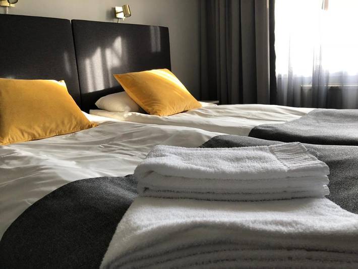 Hotel für 3 Personen, mit Balkon und Terrasse sowie Ausblick in Arvika - 2