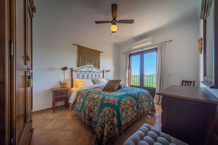 Boutique B&B Casa La Calera 15+/ Caminito del Rey-15 min/Ronda-25 min/Teba-5 min in Teba, Málaga Provinz