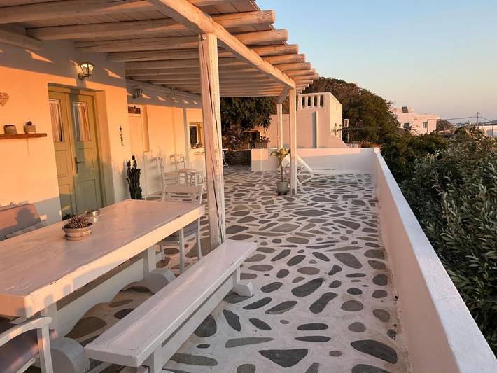 BnB für 3 Personen, mit Ausblick und Garten auf Mykonos