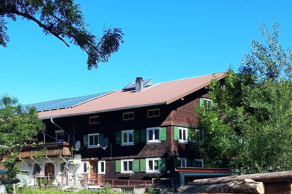 Uriges Bauernhaus im Grünen mit eigenem Garten, 10 Betten in Weitnau, Bayerisch Schwaben