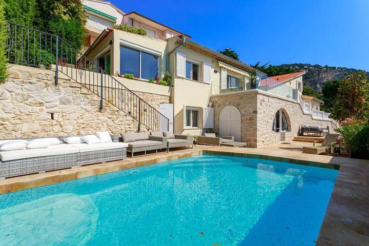 Villa pour 8 personnes, avec jardin et piscine à Villefranche-sur-Mer - 3