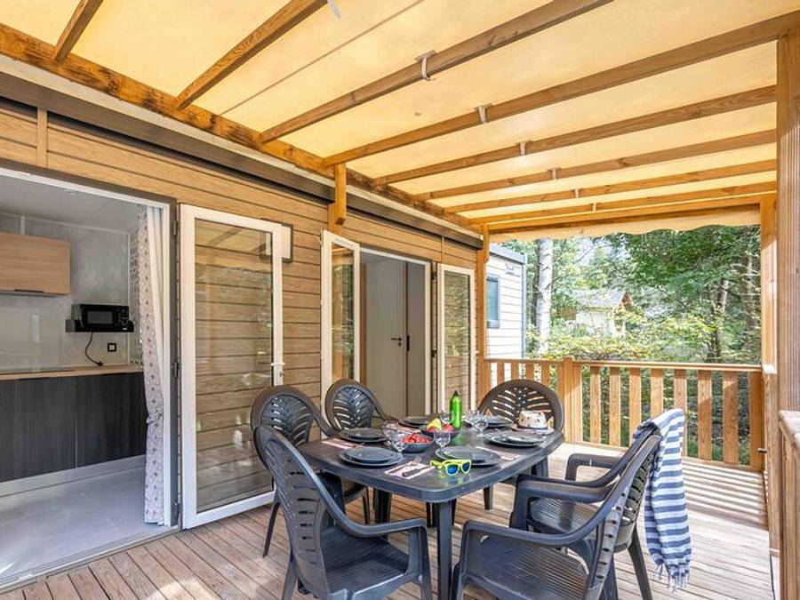 Camping Le Colporteur - Ciela Village - Mobilhome 4 personnes - Ciela Privilège - 2 chambres - barbecue in Le Bourg-d'Oisans, Parc national des Écrins