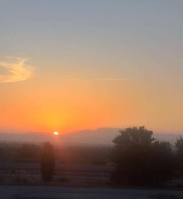 Chalet para 6 personas, con vistas además de jardín y piscina en Comarca de Baza - 3