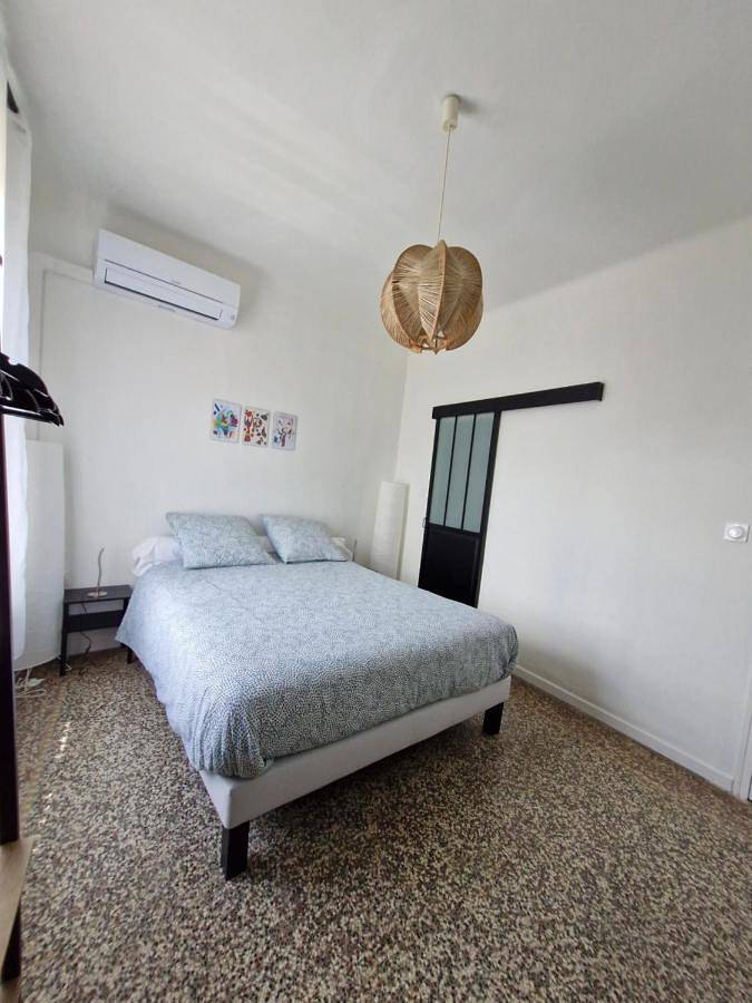 Double Room in Sommières, Côte méditerranéenne (France)