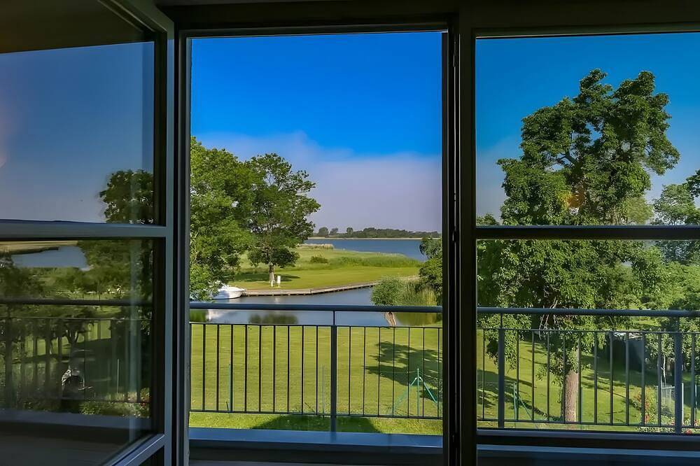 Ganze Wohnung, Apartment 'We13 Leuchtturm' mit Balkon und Wlan in Dewichow, Mellenthin