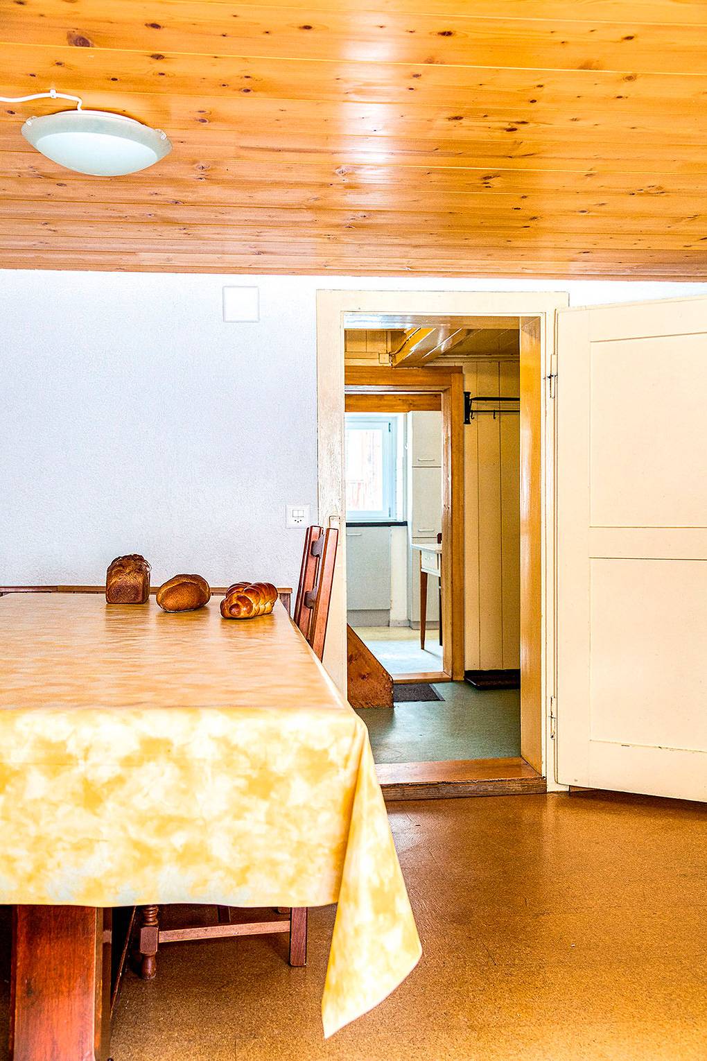 Ch 110.008 - Chalethälfte Gotthard 105 in Andermatt, Skiarena Andermatt-Sedrun