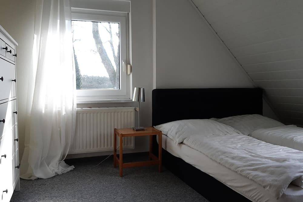 Ganze Wohnung, Große 120qm Ferienwohnung ruhige Alleinlage im Grünen mit Garten/Loggia in Estorf, Samtgemeinde Mittelweser