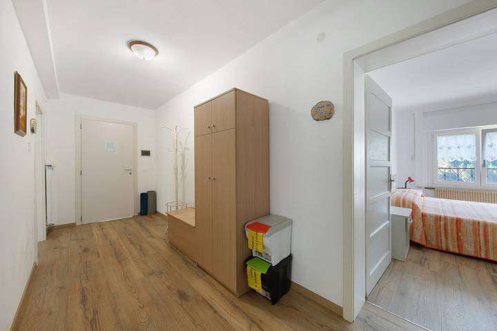 Entire apartment, Apartment 'Orange' –  Mountain View & Ski Storage in San Pietro di Cadore, Karnischer Hauptkamm