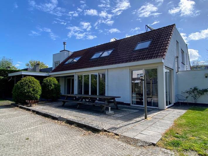 Ferienhaus für 18 Personen, mit Terrasse und Sauna in Vrouwenpolder