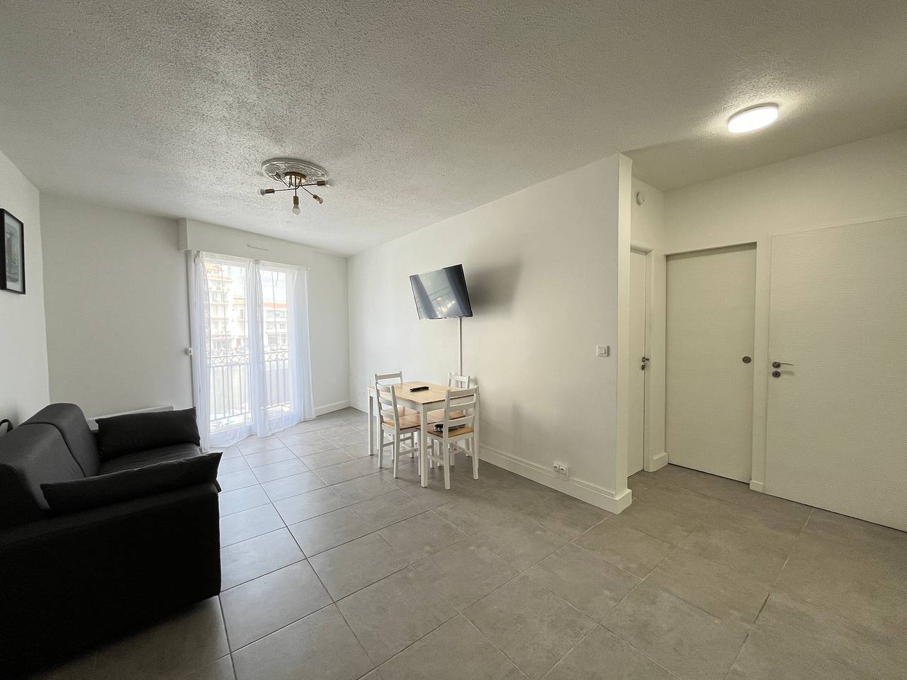 Apartamento entero, Apartamento T2 en Sète con parking y se admiten mascotas, cerca de la estación y playas in Sete, Costa mediterránea (Francia)