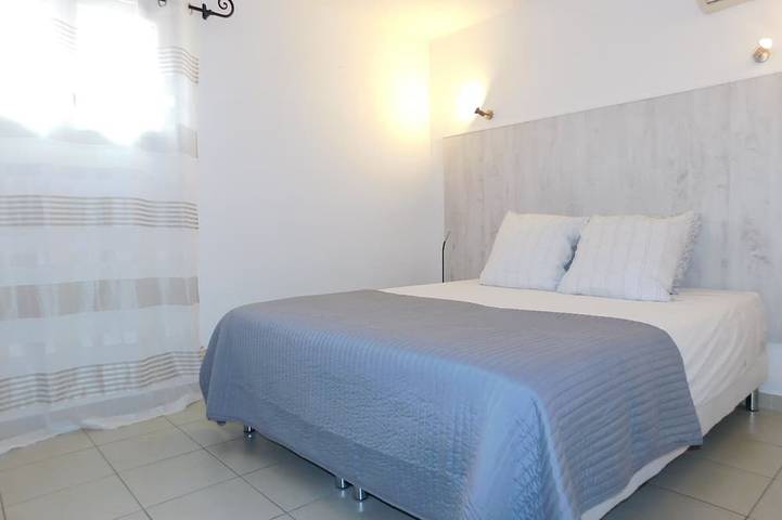 Villa pour 4 personnes, avec jardin, animaux acceptés au Le Grau-du-Roi - 3