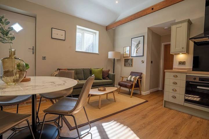 Cottage for 4 people, with hot tub and garden in Suffolk