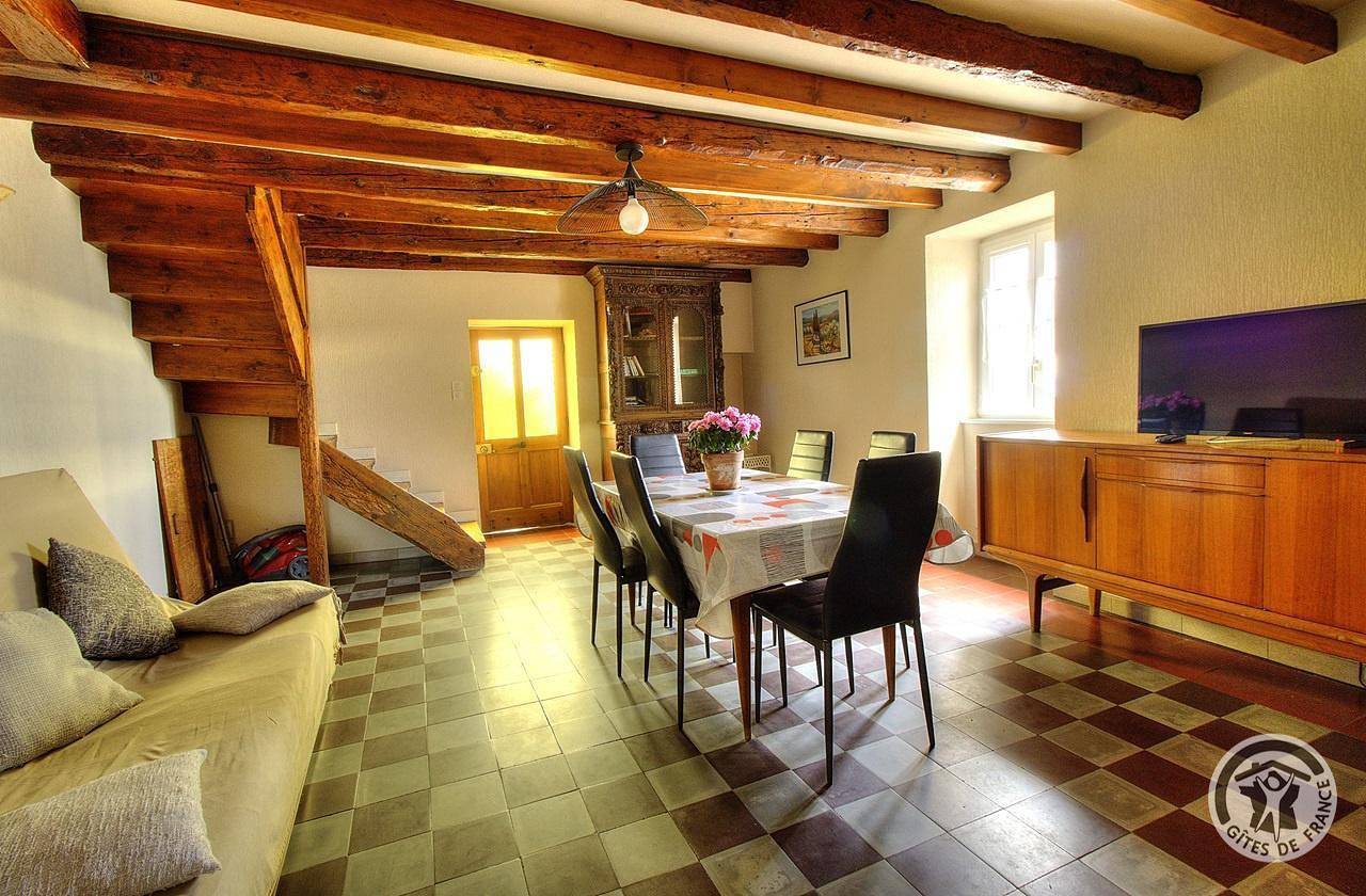 Les Micocouliers in Vindry-sur-Turdine, Villefranche-sur-Saône region