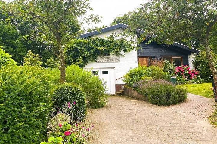Ferienhaus für 8 Personen, mit Garten und Terrasse