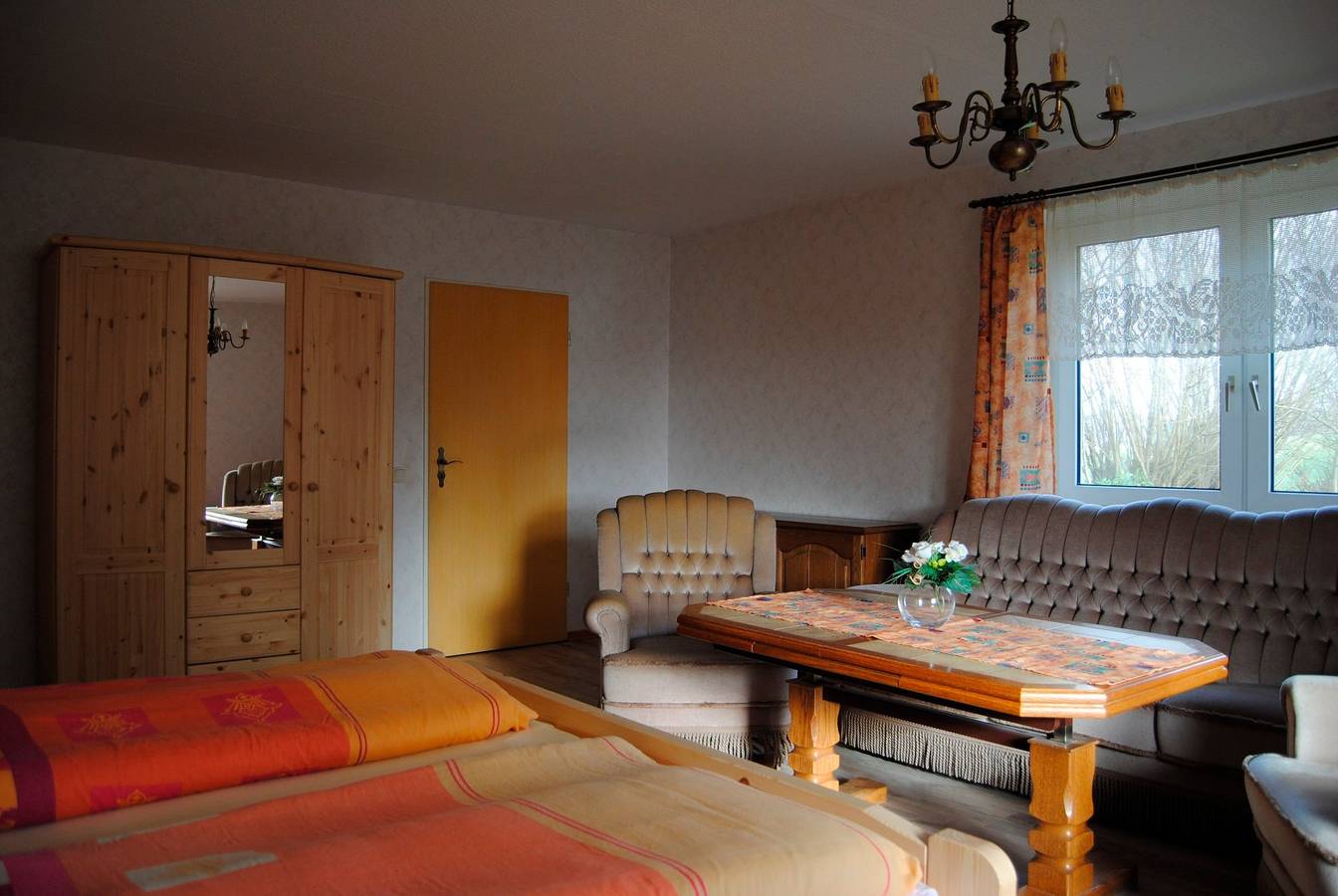Ganze Ferienwohnung, Alte Schule App. 3 in Windeby, Rendsburg-Eckernförde