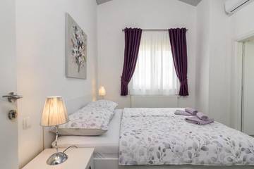 Maison d’hôte pour 2 personnes, avec vue et jardin à Trogir